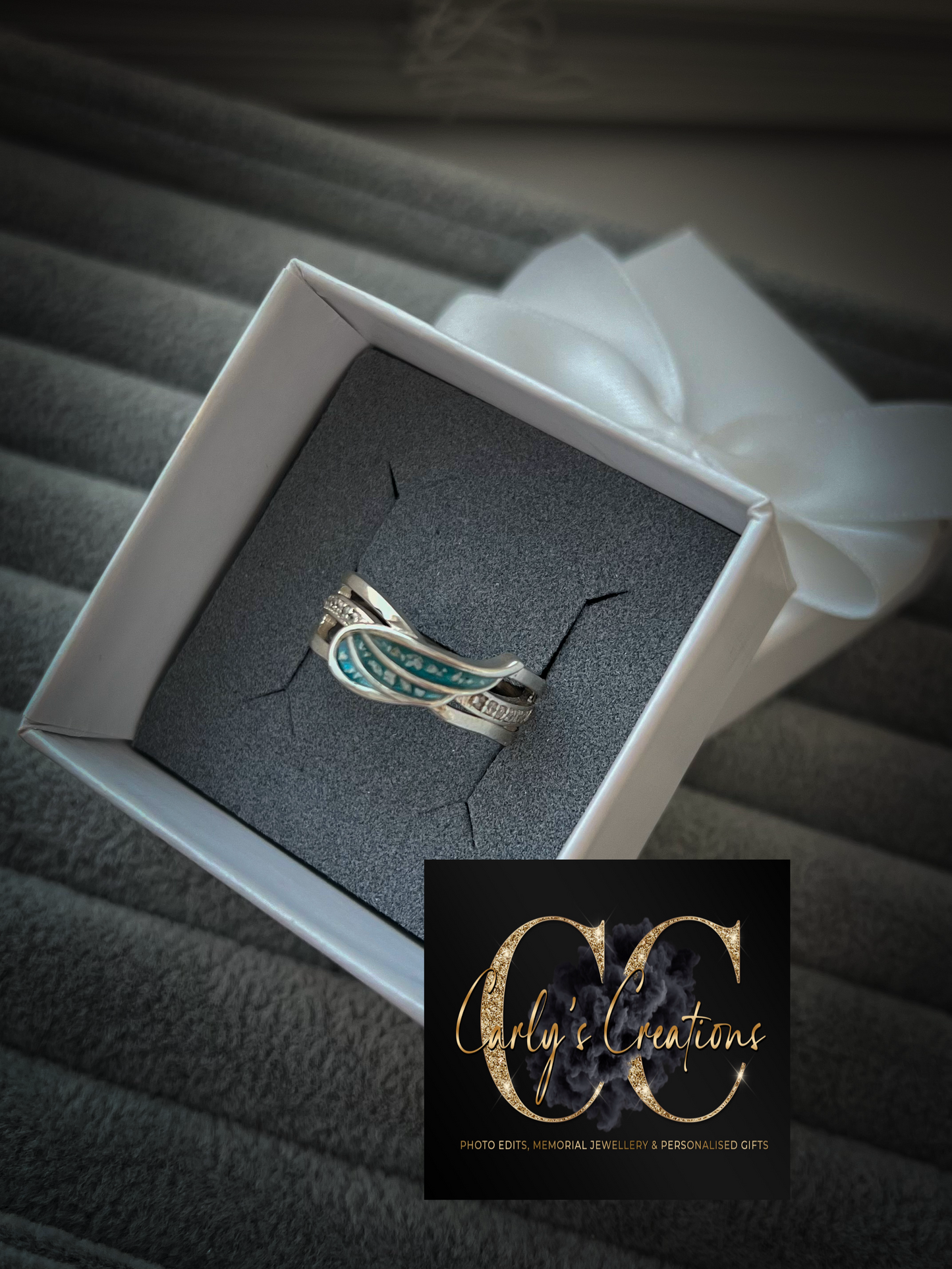 Angel wings ring