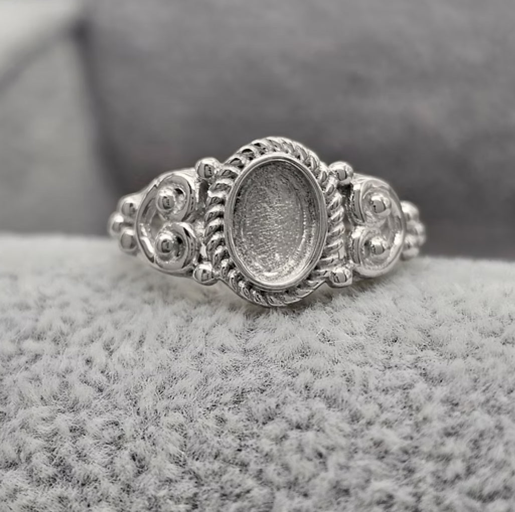 Oval Filagree bobble ring