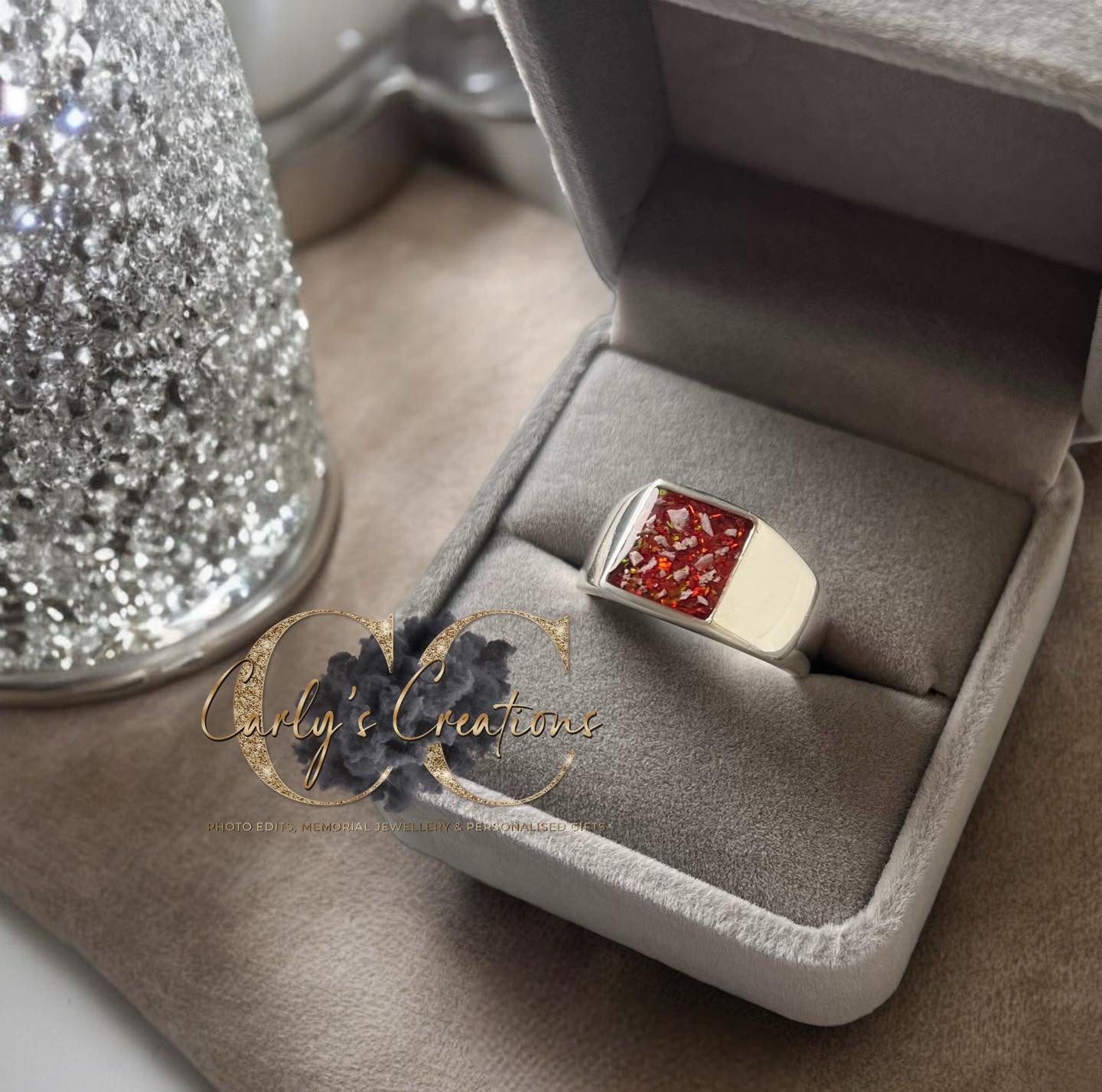 Gents/unisex square ring