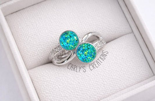 Double round twist memorial ring