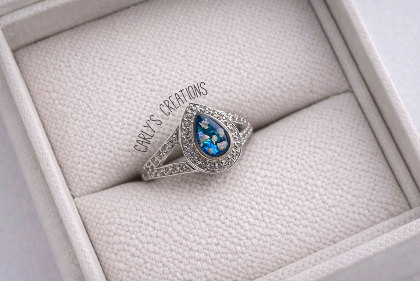 Split shank pear memorial ring