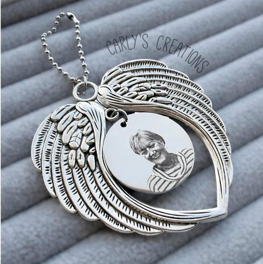 Engraved Double sided angel wings