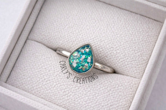 Plain teardrop memorial ring