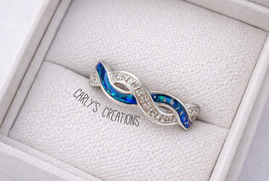 Double Wave Band Ring