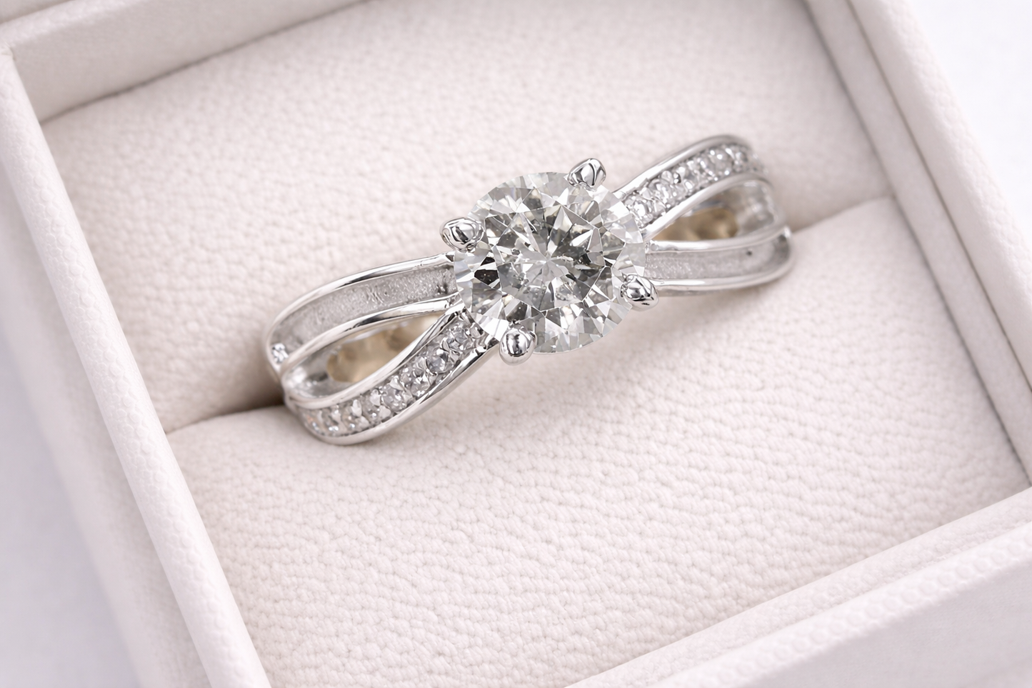 Solitaire cz infinity memorial ring